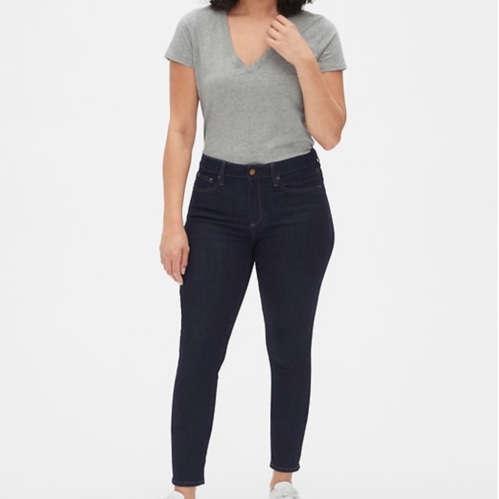 Gap curvy true skinny jeans - 26R